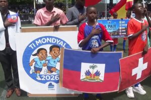 Haiti verwirklicht nach 54-jähriger Wartezeit den Traum einer Weltmeisterschaft. Das Ti Mondial 2026-Turnier in Haiti bringt 48 Schulen zusammen, um die Weltmeisterschaft zu feiern und Frieden, Einheit und Hoffnung zu fördern. 06.11.2026