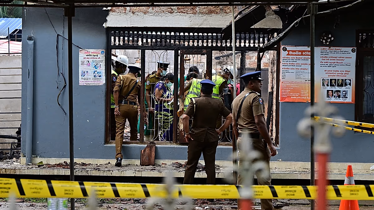 Laut offiziellen Angaben ist der Besitzer eines Pflegeheims in Sri Lanka nach einem nächtlichen Feuer in Gewahrsam, bei dem zwölf Menschen ums Leben kamen