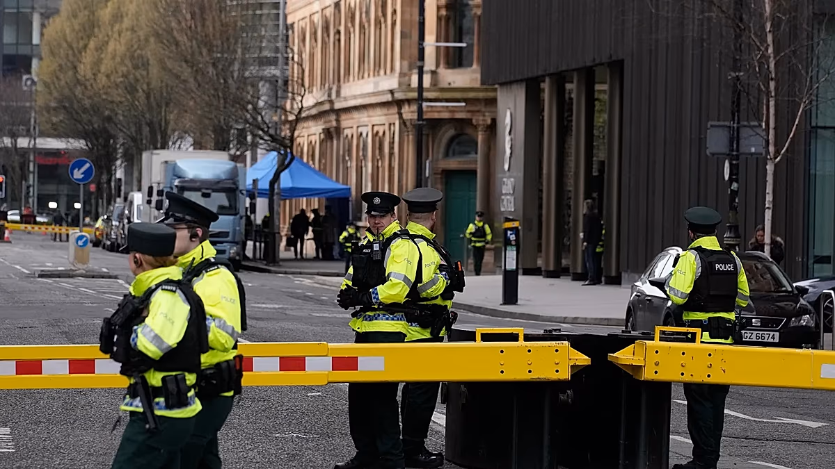 Mann nach gewaltsamer Messerstecherei in Belfast festgenommen, teilte die nordirische Polizei mit