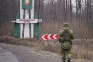 Nach Angaben Moskaus wurde ein Bus mit der belarussischen Kinderfußballmannschaft in Russland von einer Drohne getroffen
