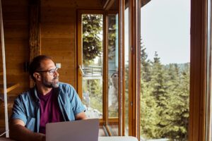 Von zu Hause aus in Europa arbeiten: Warum Ihre Chancen je nach Wohnort so unterschiedlich sind