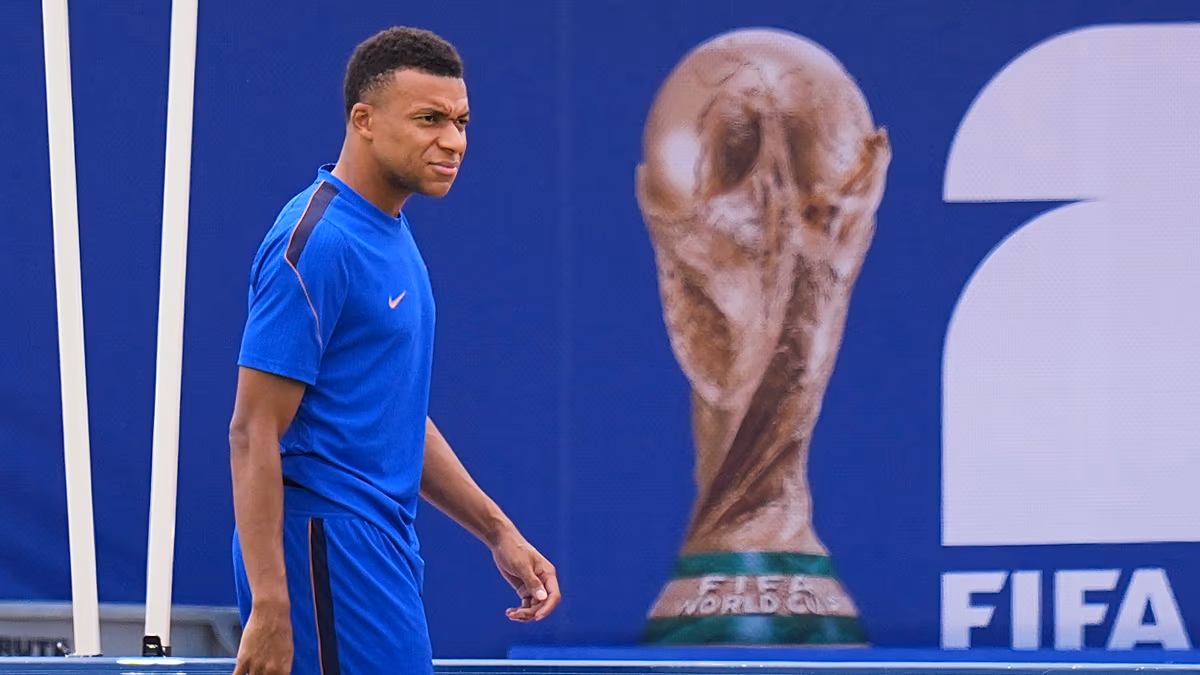 2,8-Milliarden-Euro-Kampf auf dem Spielfeld: Frankreich und Spanien stehen sich im teuersten Halbfinale der Weltmeisterschaft gegenüber
