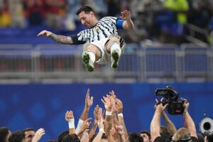Argentinien schafft ein episches Comeback und schlägt Ägypten im Viertelfinale