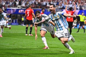 Argentinien übersteht den großen Schrecken aus Ägypten und steht im WM-Viertelfinale gegen die Schweiz
