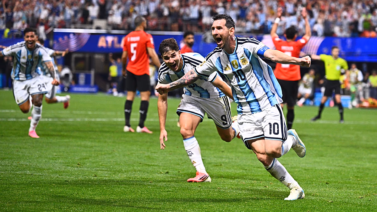 Argentinien übersteht den großen Schrecken aus Ägypten und steht im WM-Viertelfinale gegen die Schweiz
