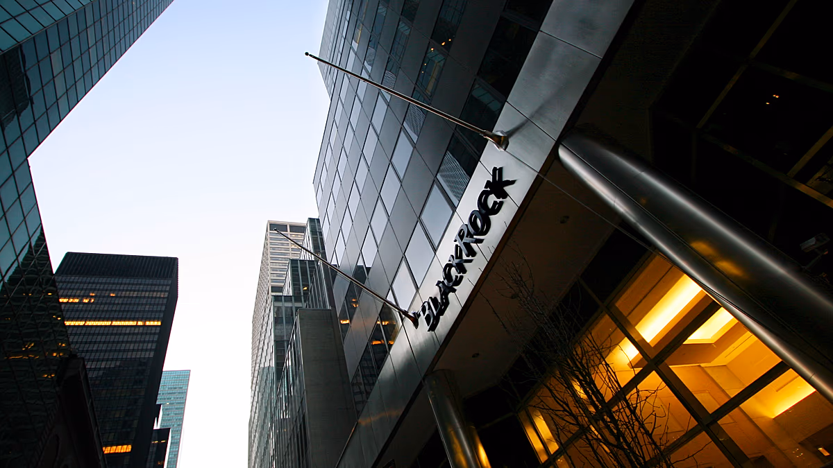BlackRock übersteigt 15 Billionen US-Dollar: Wo stellt der weltweit größte Vermögensverwalter das Ganze hin?