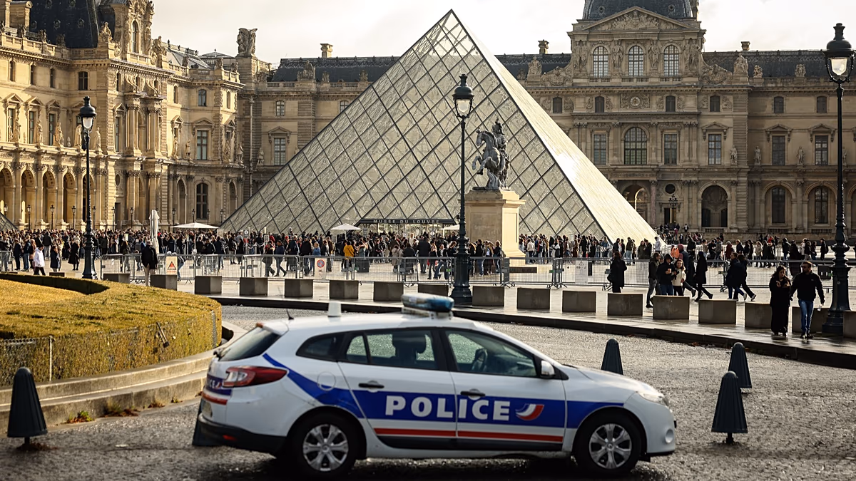 Der Drahtzieher hinter dem Louvre-Raub „dachte, wir hätten mehr mitnehmen können“, enthüllen mutmaßliche Diebe