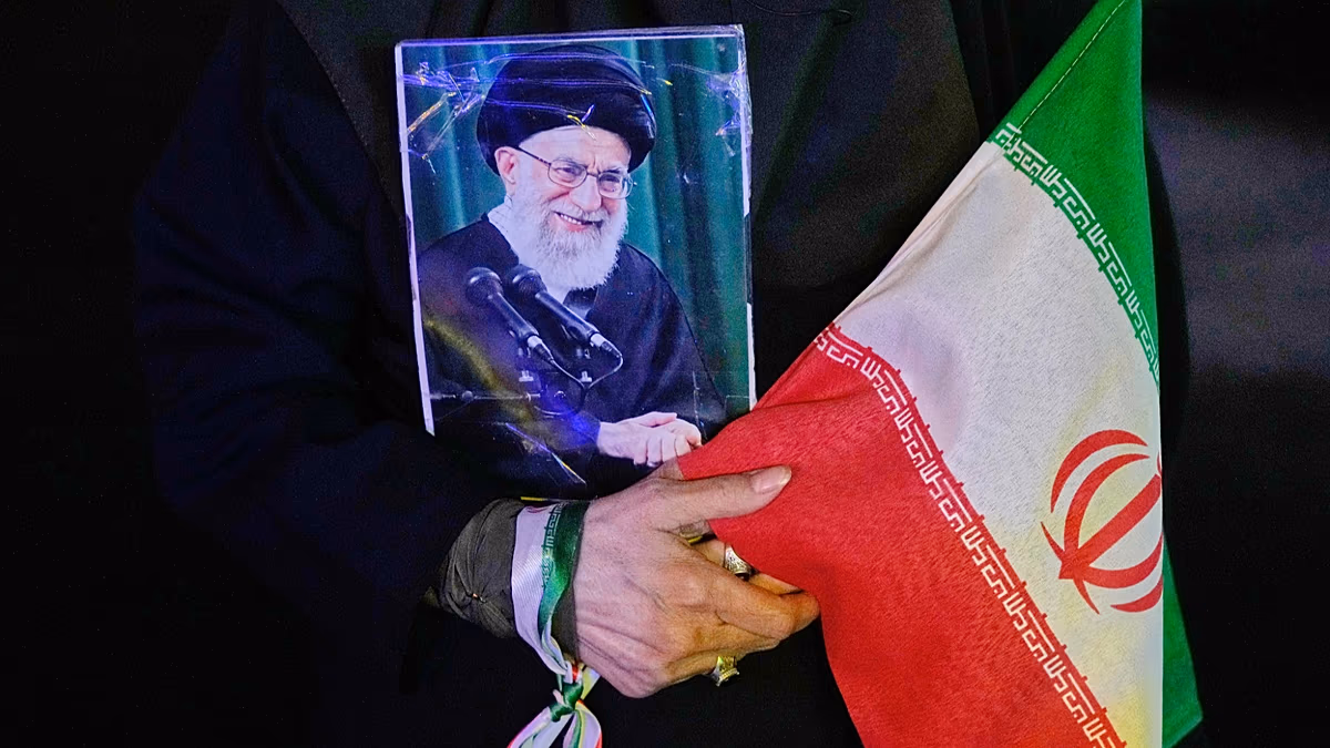 Der Iran bereitet das größte Staatsbegräbnis der Geschichte für den ermordeten Ayatollah Ali Khamenei vor