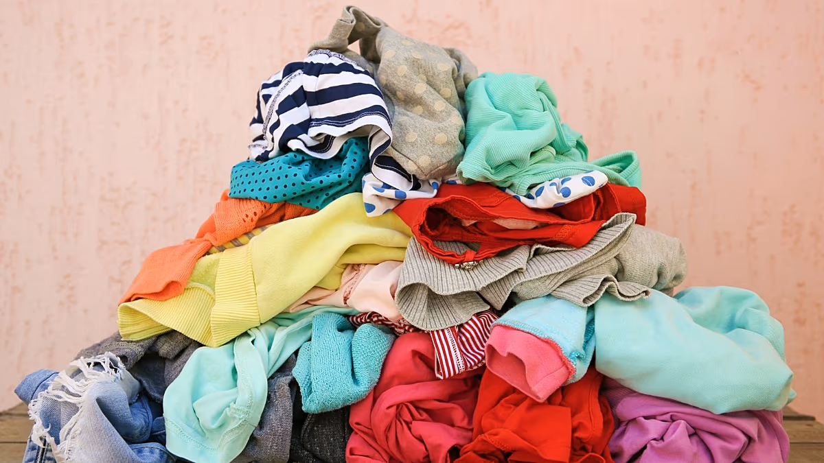 Fast Fashion: 69 % unserer Kleidung enthalten giftige Chemikalien