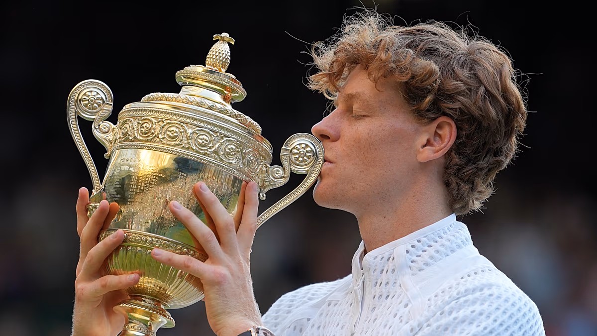 Jannik Sinner besiegt Alexander Zverev und holt sich den zweiten Wimbledon-Titel in Folge