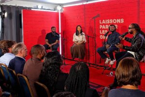 Laissons Parler Les Gens: Podcast befasst sich mit Problemen, mit denen junge Afrikaner online konfrontiert sind