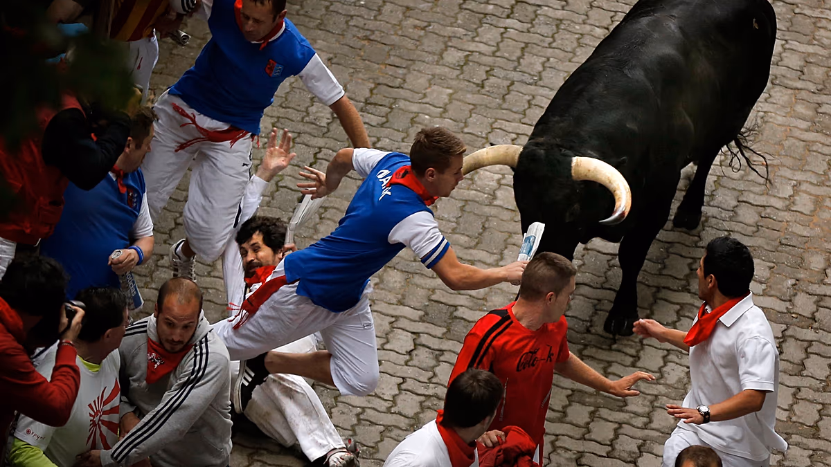 Spanien: Neun Verletzte beim vierten San-Fermín-Bullenlauf in Pamplona