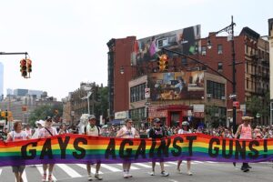 Tausende nehmen an der New York Pride-Parade teil. Tausende nehmen an der New York Pride-Parade in Manhattan mit Festwagen, Musik und politischen Führern teil, um die LGBTQ+-Rechte zu feiern und zu gedenken. 29.06.2026