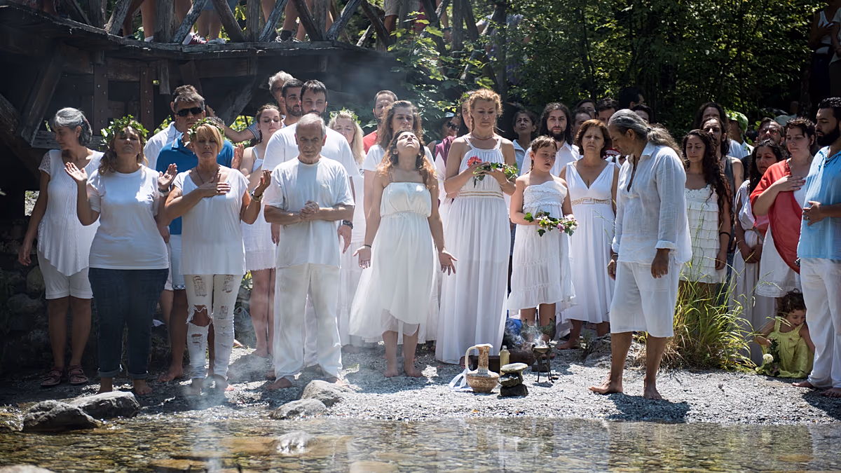 Wir feiern Griechenland und seine alten Götter: Das jährliche Polytheismus-Festival findet auf dem Olymp statt
