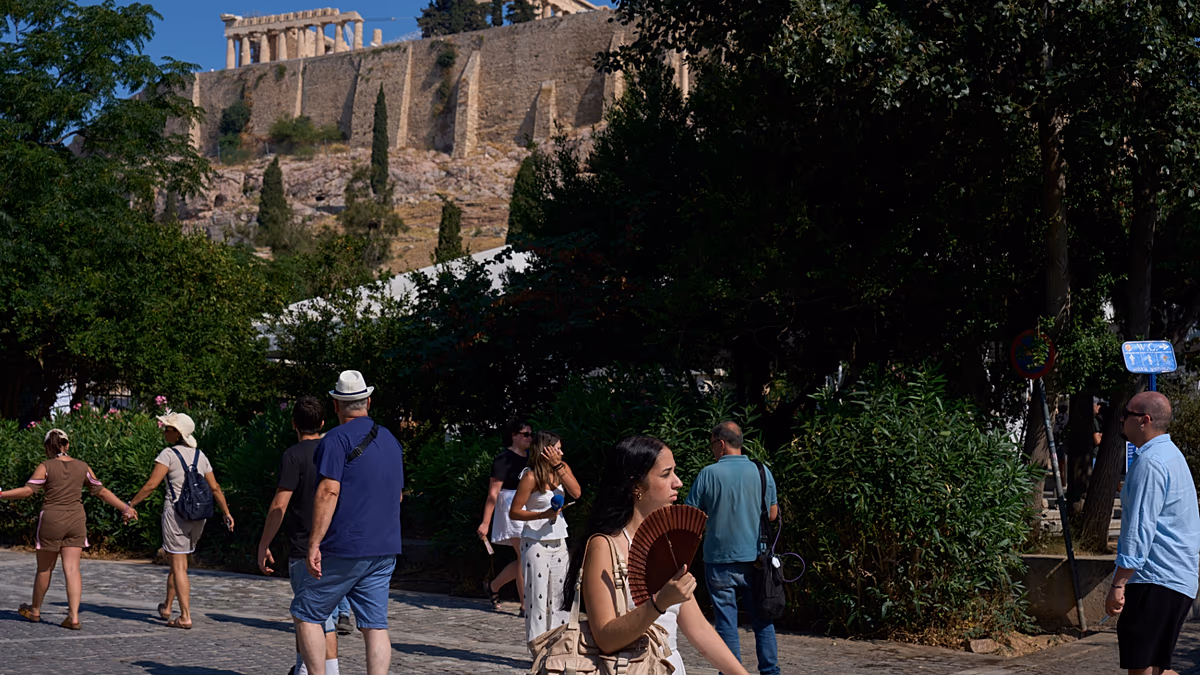 Griechenlands Touristenzahlen sind im Jahr 2026 gestiegen, aber die Besucher geben weniger aus