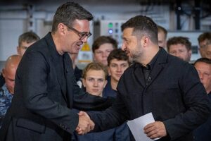 Burnham sichert der Ukraine beim ersten Treffen mit Selenskyj seit seinem Amtsantritt als Premierminister die volle Unterstützung Großbritanniens zu