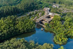 Das neue Luxus-Bergresort von Banyan Tree in China verfügt über Thermalbecken und einen Bambuswaldpfad