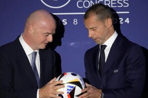 Die UEFA boykottiert möglicherweise weiterhin FIFA-Veranstaltungen, da die Entschuldigung von Infantino „nichts ändert“