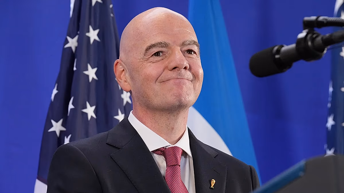 Exklusiv: Abgeordnete fordern, dass Infantino wegen des privaten Investitionsplans der FIFA vor dem Europäischen Parlament erscheint