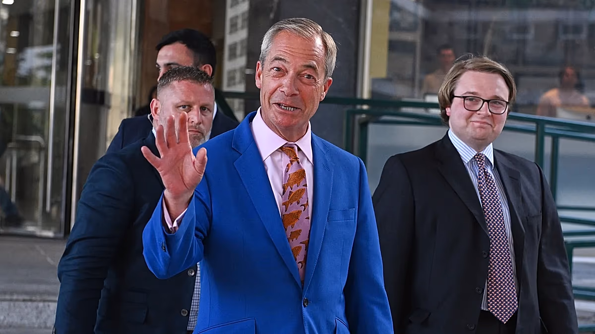 Farage gewinnt die Nachwahl in Großbritannien, da die Ermittlungen wegen einer nicht angemeldeten Schenkung in Höhe von 5,8 Millionen Euro wieder aufgenommen werden