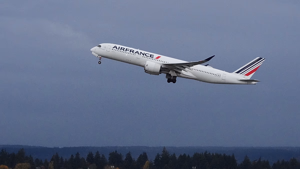 Flüge in den Nahen Osten: Air France stellt Strecken nach Riad, Dubai und Beirut ein