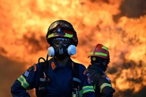 Hitzewellen und Waldbrände: Welche EU-Länder haben die meisten Feuerwehrleute?