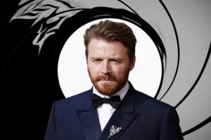 Jack Lowden für James Bond: Hat der britische Fernsehmoderator und Autor Richard Osman die Identität des neuen 007 preisgegeben?