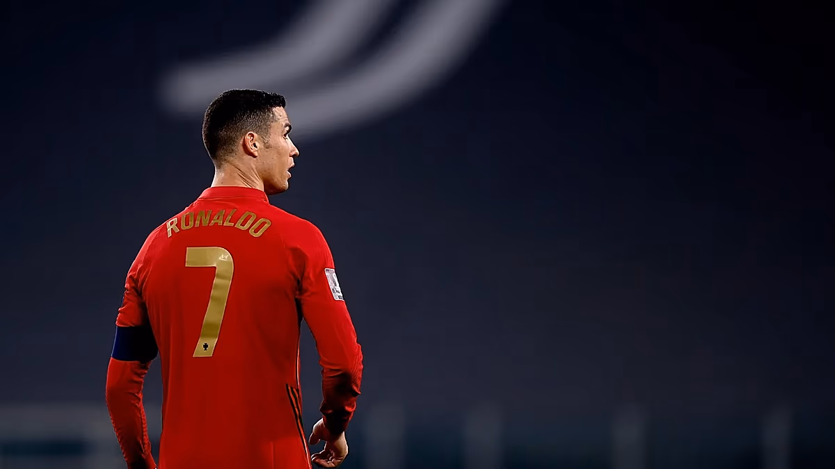 Ronaldo erzählt dem Modemagazin, dass dieses Jahr sein letztes als Profifußballer sein könnte