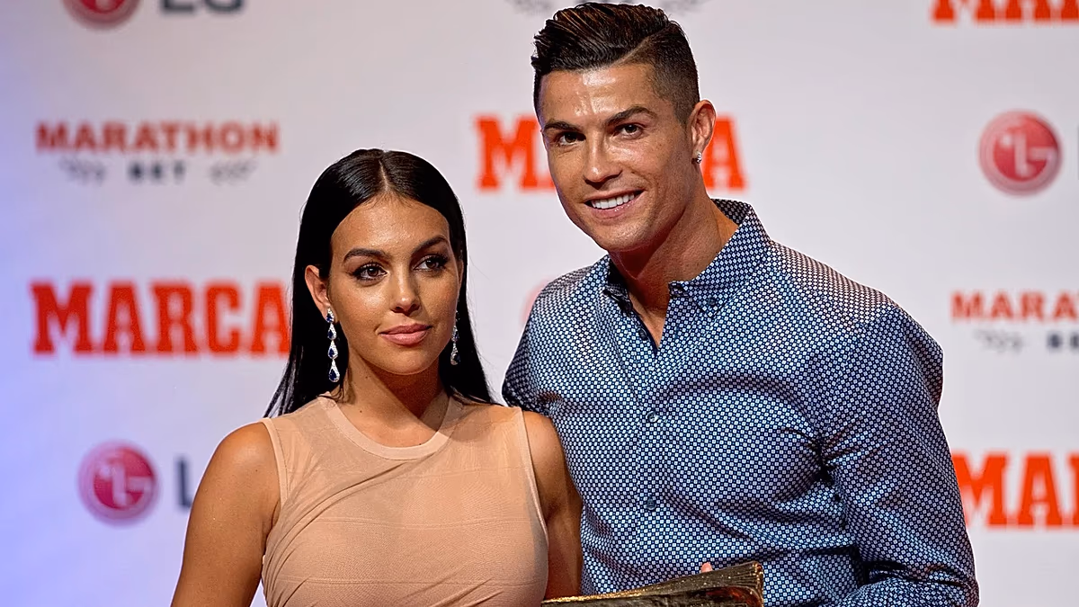 Vogue veröffentlicht exklusive Fotos von Ronaldos und Georginas Hochzeit