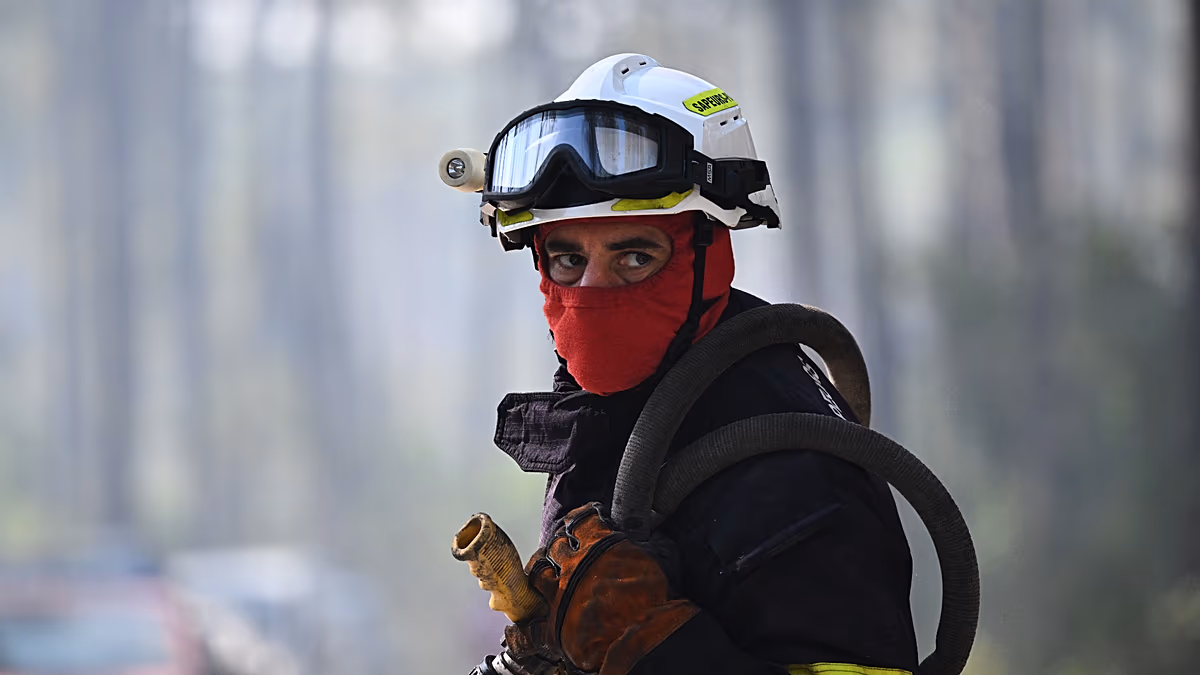 Waldbrände in Frankreich bedrohen Verteidigungsanlagen und beeinträchtigen die regionale Wirtschaft