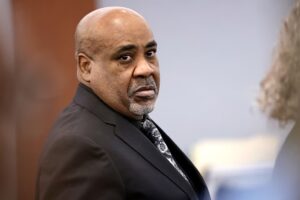 Die Jury verurteilt Duane „Keffe D“ Davis wegen Mordes ersten Grades im Jahr 1996, bei dem die Hip-Hop-Ikone Tupac Shakur getötet wurde