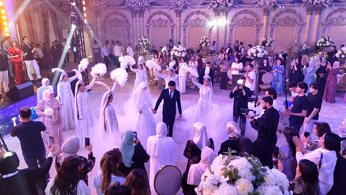 Eine usbekische Hochzeit: Traditionen, Familie und der Beginn des Ehelebens
