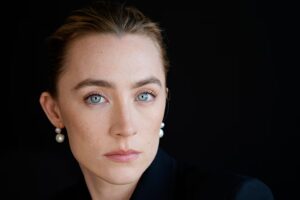 Lernen Sie den neuen James-Bond-Bösewicht kennen? Saoirse Ronan meint es „todernst“, einen 007-Bösewicht spielen zu wollen