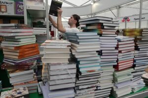 Lettland verbietet russische und weißrussische Bücher unter Berufung auf Propagandabedenken