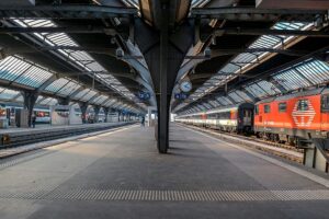 Schweizer und französische Bahnhöfe gehören zu den besten in Europa – Deutschland fällt im Ranking völlig ab