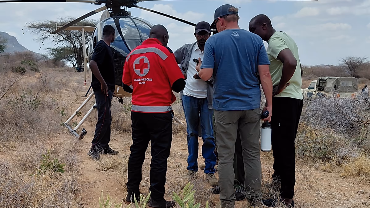 Sieben Tote, darunter Ecuadors Geheimdienstchef, nach dem Absturz eines Touristenhubschraubers im Norden Kenias
