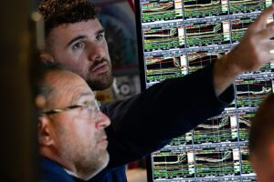 Während Bitcoin in die Höhe schnellt, fragen sich die Leute: Wer ist Giancarlo Devasini, der reichste Mann Italiens?