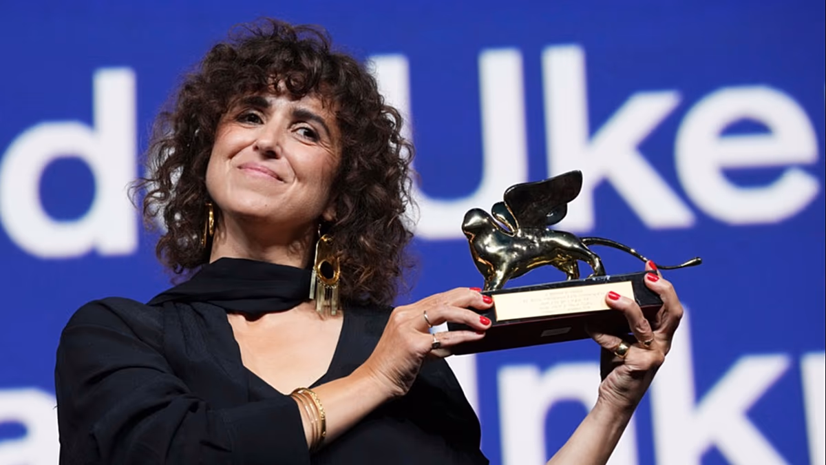 „Woman Unknown“ gewinnt den Goldenen Löwen bei den 83. Filmfestspielen von Venedig, während „Naza“ den Sonderpreis der Jury gewinnt