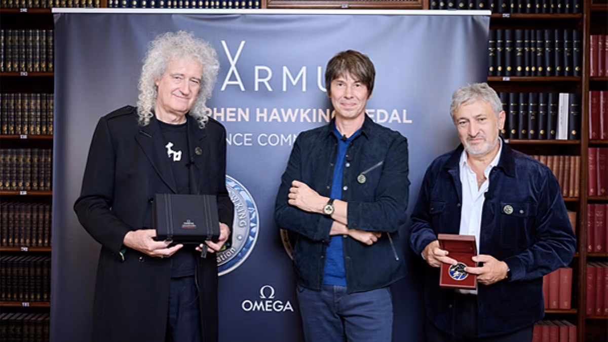 Brian Cox wurde mit der Stephen Hawking-Medaille 2026 für von Starmus präsentierte Inhalte von Wissenschaftskommunikationspartnern ausgezeichnet