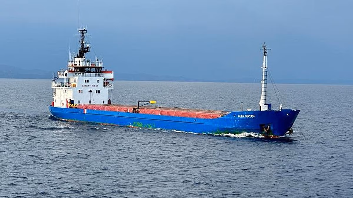 Bulgarien bricht die Suche nach zehn vermissten Seeleuten ab, nachdem ein Frachtschiff durch einen Drohnenangriff versenkt wurde