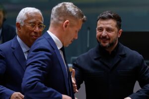 Die EU treibt den Beitritt der Ukraine voran, während Ungarn sein Veto aufhebt und den Weg für ein Treffen zwischen Selenskyj und Magyaren ebnet