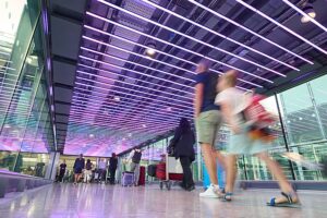 E-Gates an britischen Flughäfen sollen bis Anfang 2027 pass- und kontaktlos sein