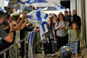 Flydubai-Copilot plante Selbstmordanschlag am Flughafen Tel Aviv, inspiriert vom 11. September