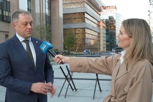Irische Ministerin sagt, Einigung über den EU-Haushalt sei „bis Weihnachten“ noch möglich