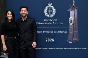 Lionel Messi löst in Oviedo vor der Preisverleihung der Prinzessin von Asturien Euphorie aus