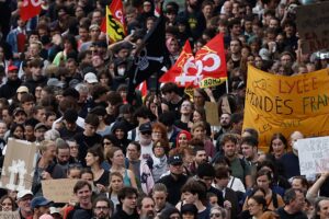 Macron warnt davor, dass die Wut der Studenten ausgenutzt wird, während Frankreich sich auf weitere Proteste vorbereitet